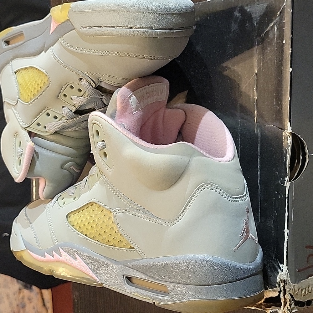 Jordan 5 Retro (GS) Rare "Shy Pink" (Stealth)  (2006) Men 6Y Women 7.5 EUC W/BOX - Picture 8 of 12